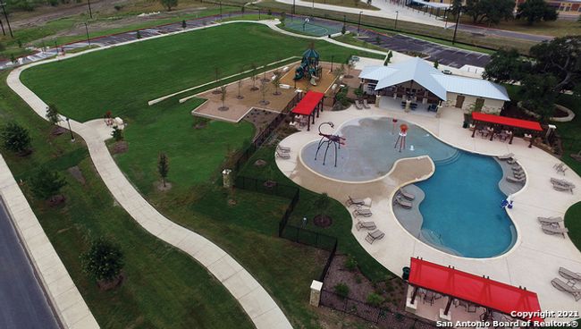 192 Squacco Heron, House other with 4 bedrooms, 2 bathrooms and null parking in San Antonio TX | Image 37