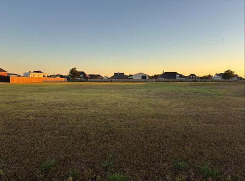 4302 Majestic Dr, Baytown, TX, 77523-2050 | Card Image