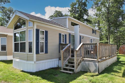 b-1095 W Big Portage Lake Dr N, Backus, MN, 56435-2169 | Card Image