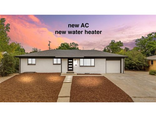 587 Ursula St, Aurora, CO, 80011-8517 | Card Image