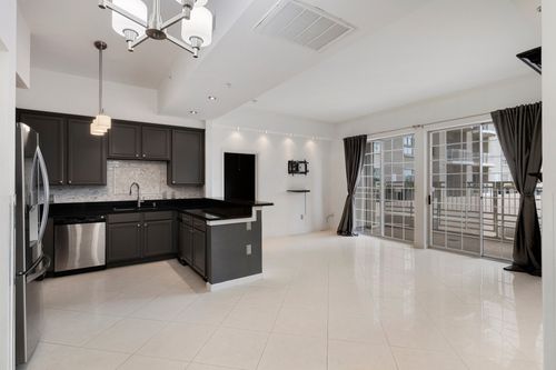 apt-519-3225 Turtle Creek Blvd, Dallas, TX, 75219-5461 | Card Image