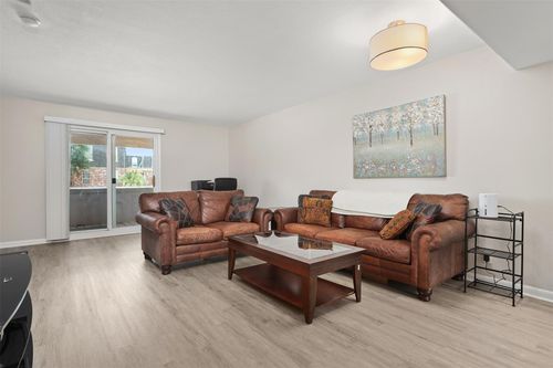 apt-1208-215 Post Office St, Galveston, TX, 77550-8715 | Card Image