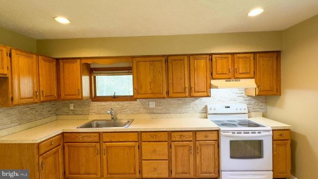 26 Grandview St, House other with 3 bedrooms, 2 bathrooms and null parking in Spring Brook Township PA | Image 12