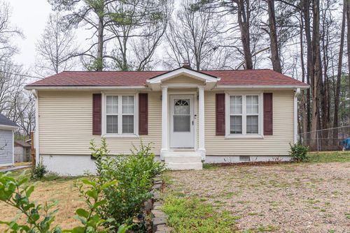 412 1st St, Apex, NC, 27502-2016 | Card Image