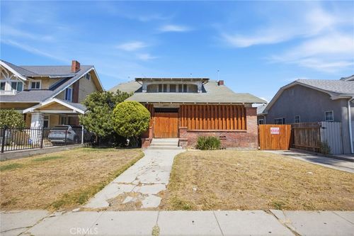 1338 4th Ave, Los Angeles, CA, 90019-3401 | Card Image
