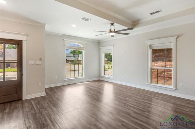 1210 Cobblestone Ct, House other with 3 bedrooms, 2 bathrooms and null parking in Carthage TX | Image 4