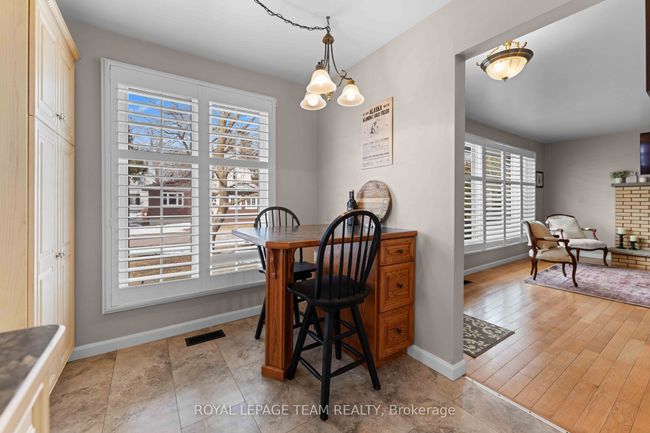 6 Ross St, House other with 3 bedrooms, 2 bathrooms and 6 parking in Cobden ON | Image 8