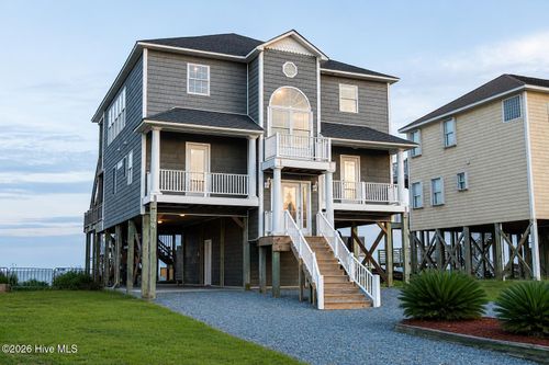 34 Porpoise Pl, N Topsail Beach, NC, 28460-9599 | Card Image