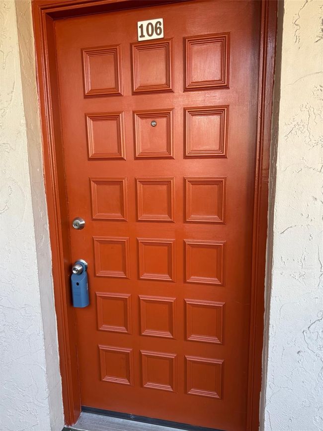 unit door | Image 4