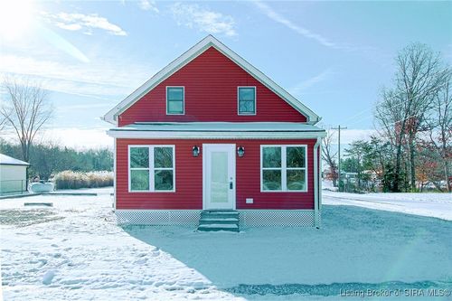 12495 W Henry Rd, Deputy, IN, 47230-9272 | Card Image