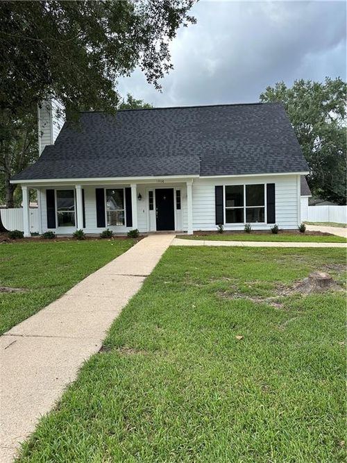 1908 Lapaz Ave, Saraland, AL, 36571-9260 | Card Image