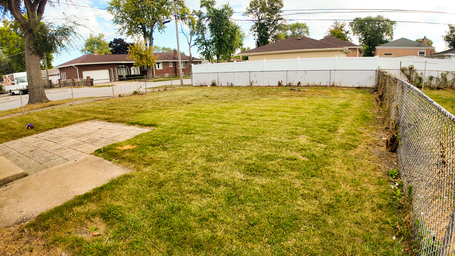 Residential in Dolton 2
