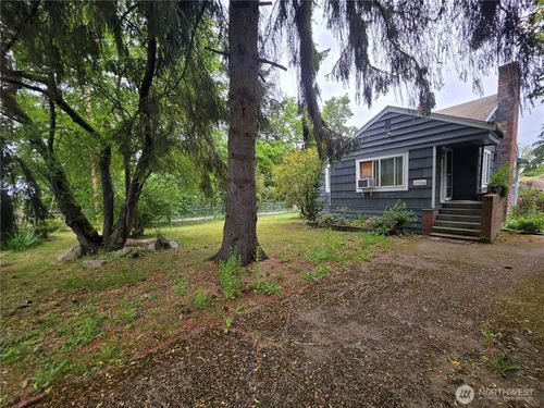 2500 S 208th Street, SeaTac, WA, 98198 | Card Image
