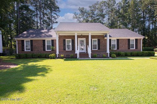 154 Aldersgate Dr, Jacksonville, NC, 28546-5847 | Card Image