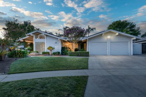 3628 W Fremont Ave, Fresno, CA, 93711-0803 | Card Image