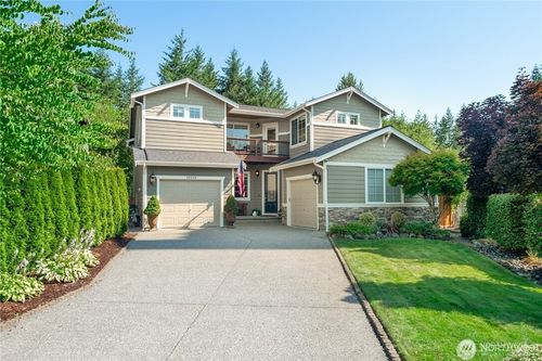 25548 Se 274th Pl, Maple Valley, WA, 98038-2039 | Card Image