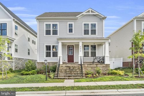 41919 Spring Air Dr, BRAMBLETON, VA, 20148-6474 | Card Image