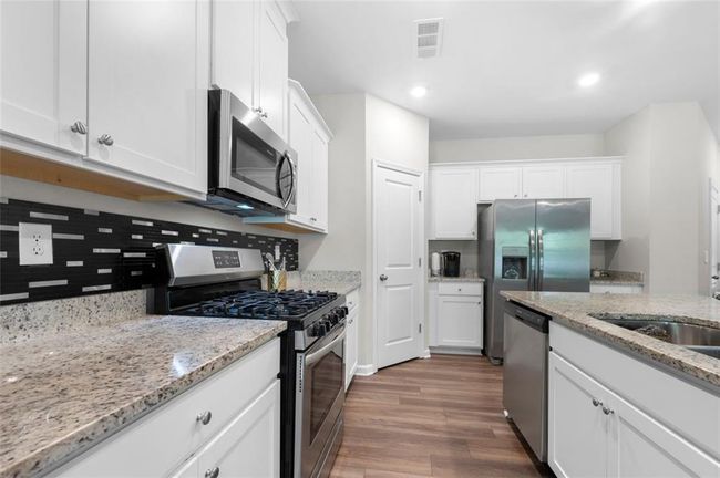 1025 Cherryfield Run, Townhouse with 3 bedrooms, 3 bathrooms and 2 parking in Marietta GA | Image 7
