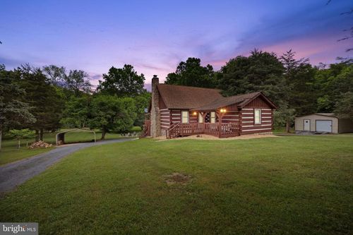 711 Indian Camp Trl, MAURERTOWN, VA, 22644-2874 | Card Image