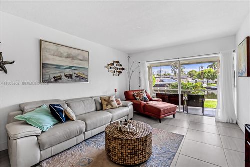 106-455 Paradise Isle Blvd, Hallandale Beach, FL, 33009-5847 | Card Image