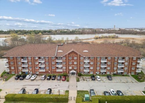 414-191 Lake Driveway W, Ajax, ON, L1S7H9 | Card Image