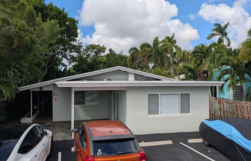 631 Ne 17th Way, Fort Lauderdale, FL, 33304-3460 | Card Image