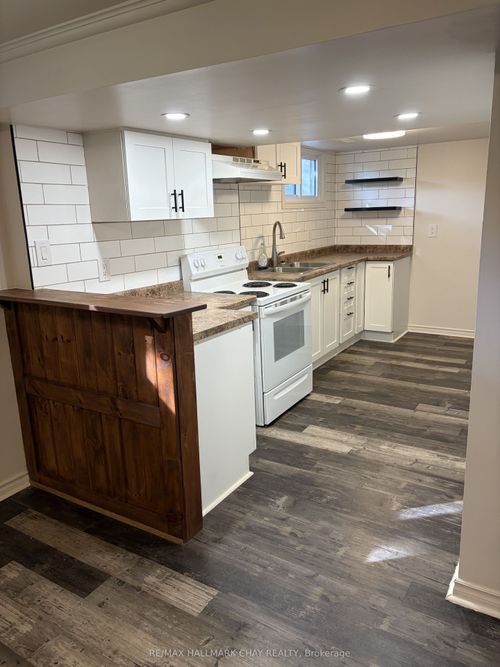 lower-unit-10 Oak St, Alliston, ON, L9R1M9 | Card Image