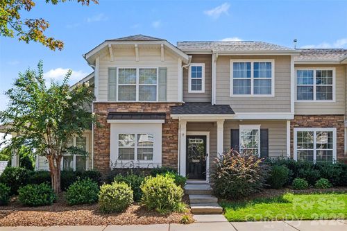8033 Willow Branch Dr, Waxhaw, NC, 28173-7038 | Card Image
