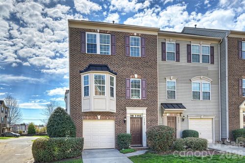 7703 Jackson Pond Dr, Charlotte, NC, 28273-4119 | Card Image