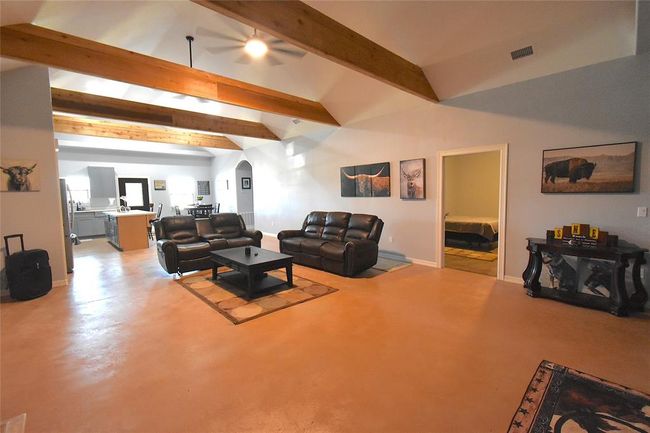 2991 N Highway 83, House other with 3 bedrooms, 2 bathrooms and null parking in Roma TX | Image 9