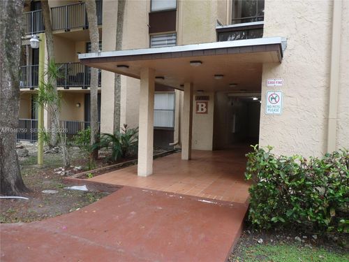 apt-203b-14301 Sw 88th St, Miami, FL, 33186-1112 | Card Image