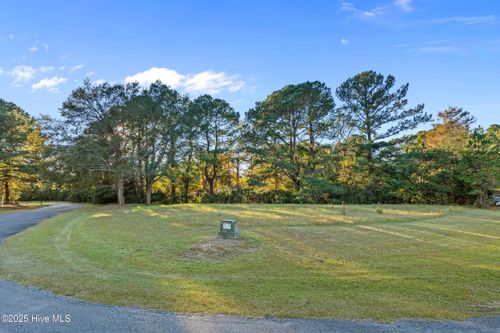 1301 Hewett Farms Rd, Shallotte, NC, 28470-5284 | Card Image