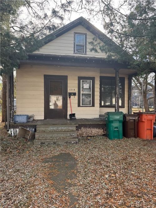 2-1219 Garfield Avenue, Altoona, WI, 54720 | Card Image