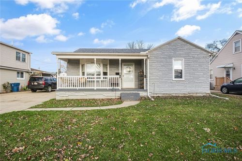 209 Guy Street, Walbridge, OH, 43465 | Card Image