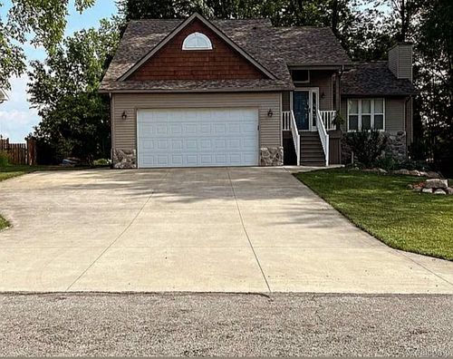 7697 Dalton Rd, Onsted, MI, 49265-9413 | Card Image