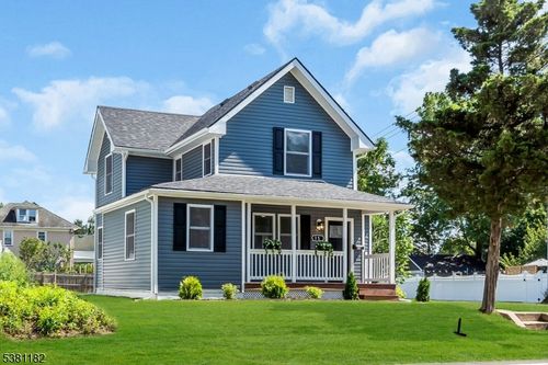 15 Kenvil Ave, Succasunna, NJ, 07876-1427 | Card Image