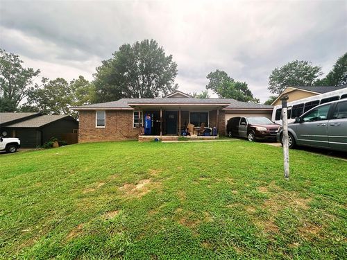 121 N Meigs St, Fort Gibson, OK, 74434-8379 | Card Image