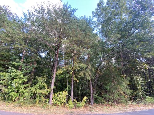 51-1301 Shadowfax Wynd, Hickory, NC, 28602-9254 | Card Image
