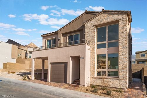 11668 Golden Oriole Ave, Las Vegas, NV, 89138-6498 | Card Image