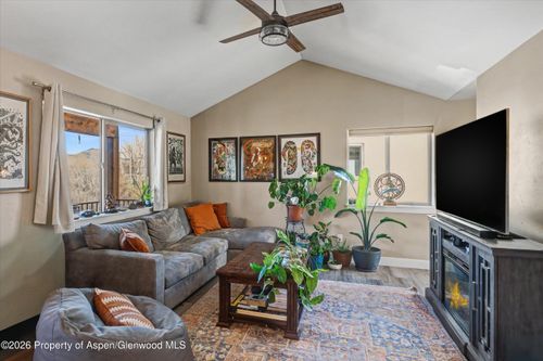 157 Willow Cir, Rifle, CO, 81650-3186 | Card Image