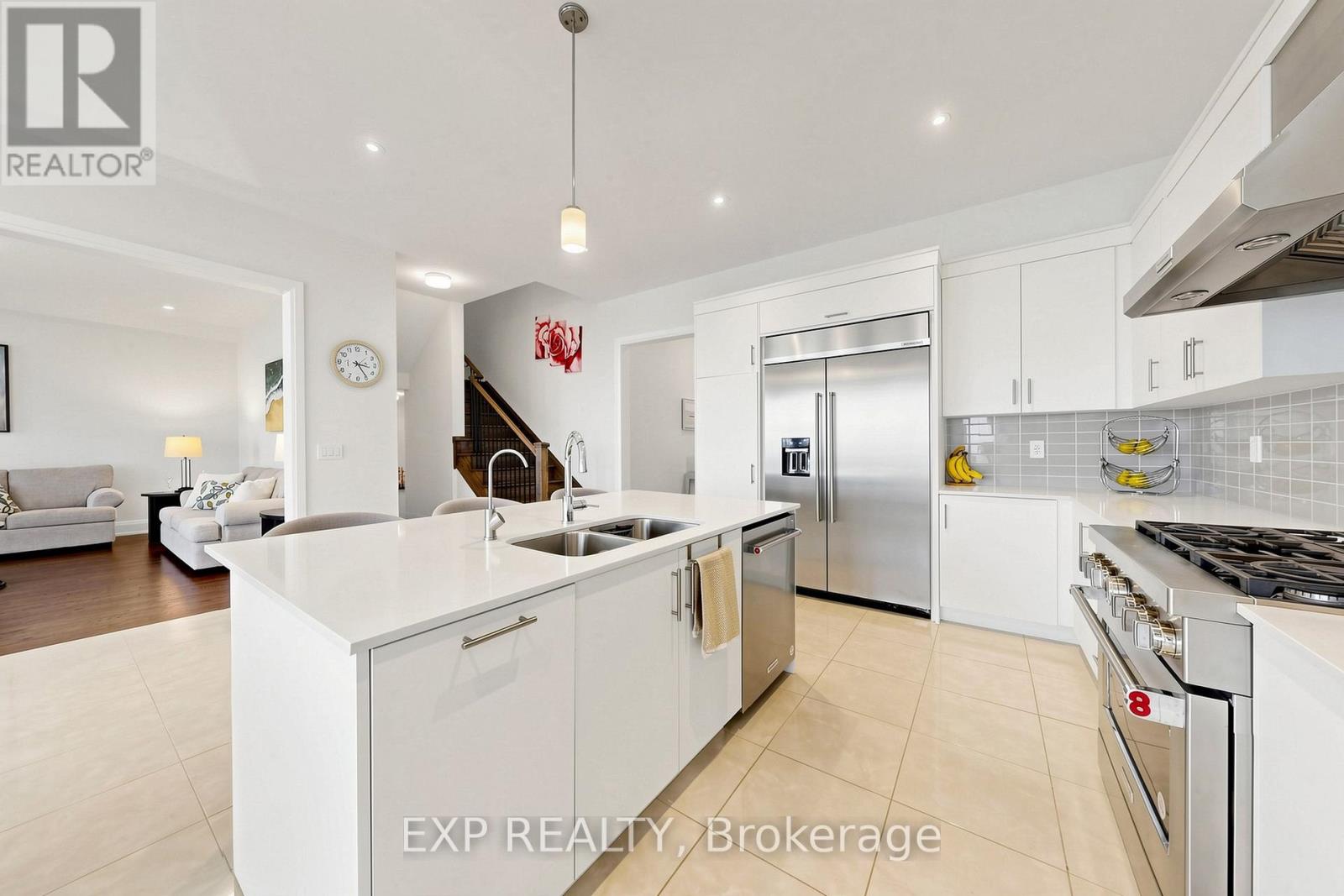 Residential in Richmond Hill 5