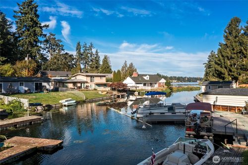 625 173rd St S, Spanaway, WA, 98387-8922 | Card Image