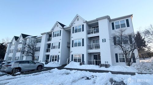 226 Waterford Dr, Edison, NJ, 08817-1915 | Card Image