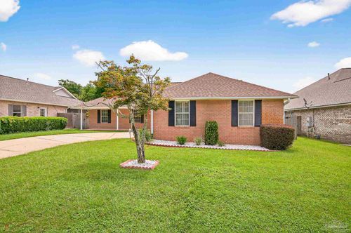 3204 Mariners Dr, Pensacola, FL, 32526-2506 | Card Image