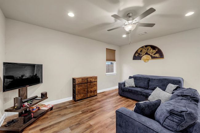 904 Central Blvd, House other with 3 bedrooms, 2 bathrooms and null parking in Bertram TX | Image 6