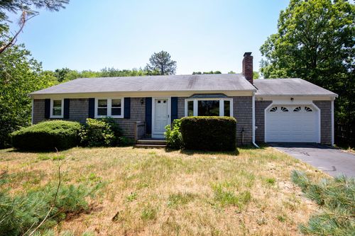 90 Village Ln, Wellfleet, MA, 02667-8118 | Card Image