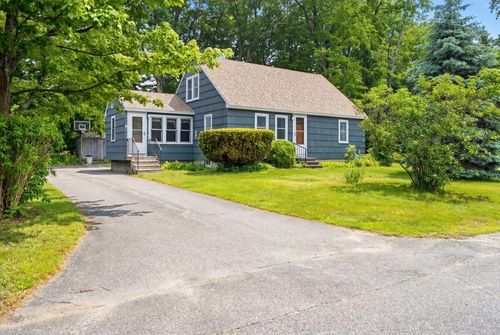 16 Woodland Ave, Lisbon, ME, 04252-1412 | Card Image