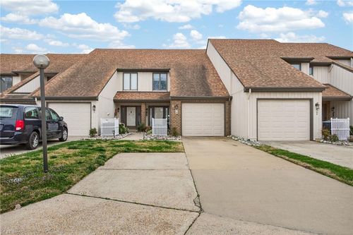 59 Sandie Point Ln, Portsmouth, VA, 23701-1155 | Card Image