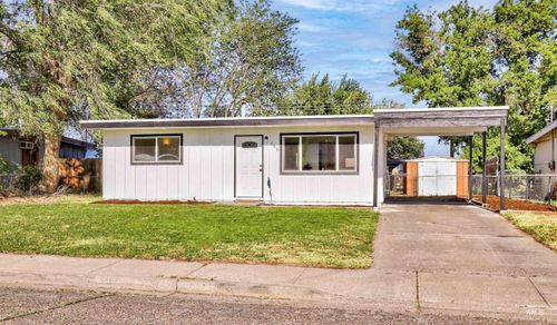 665 S 13th E, Mountain Home, ID, 83647-3529 | Card Image