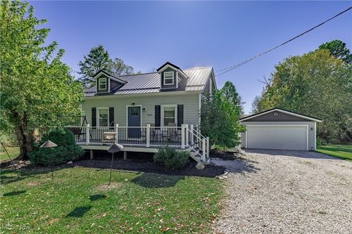 1366 Twinsburg Rd E, Macedonia, OH, 44056-2213 | Card Image